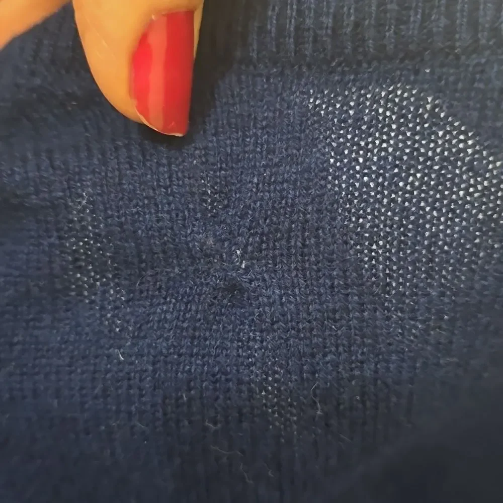 Linea Rosso men's cashmere vneck sweater size xl‎
